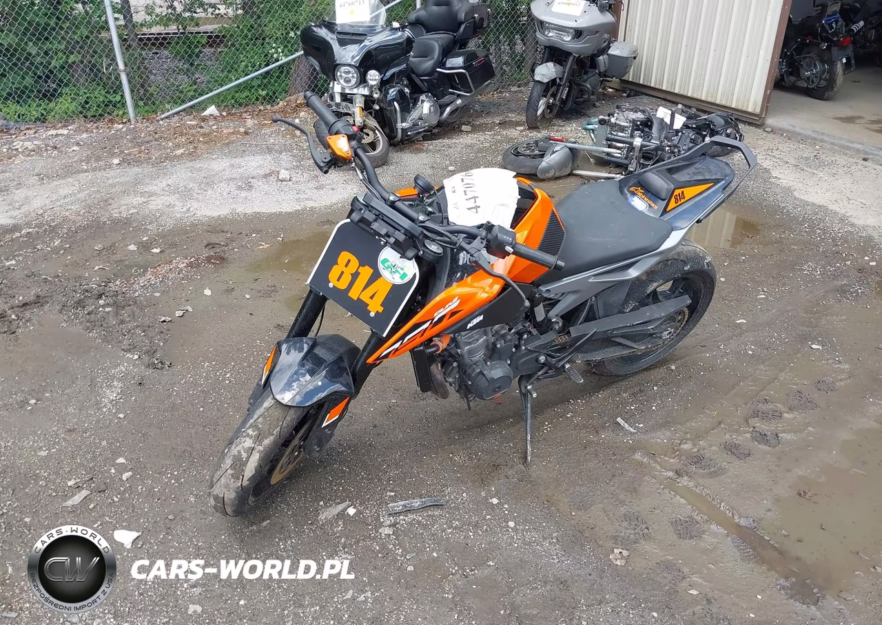 2023 Ktm 790 Duke VIN:LCETU7400PH700746 - 2