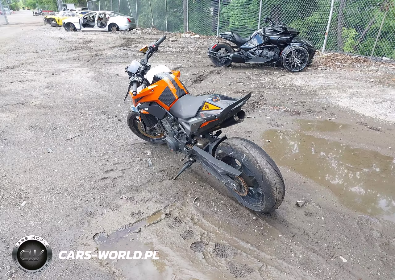 2023 Ktm 790 Duke VIN:LCETU7400PH700746 - 3