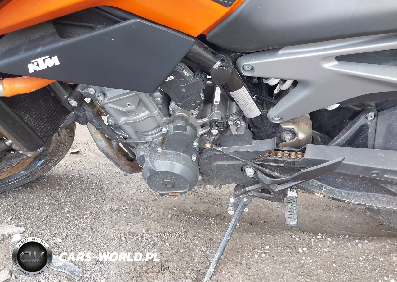 2023 Ktm 790 Duke VIN:LCETU7400PH700746 - 9