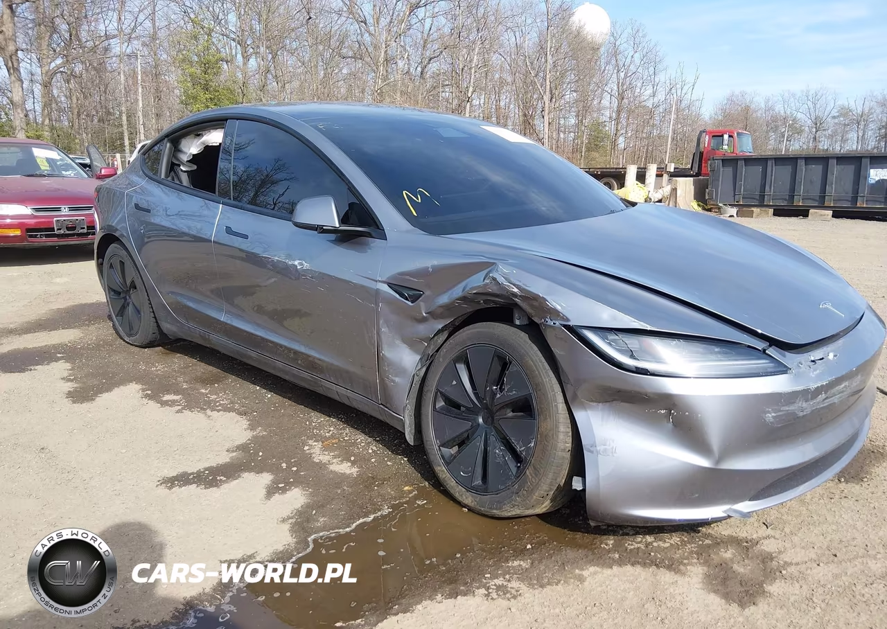 2025 Tesla Model 3 Long Range Rear-Wheel Drive-Standard Rear-Wheel Drive VIN:5YJ3E1EAXSF070874 - 6