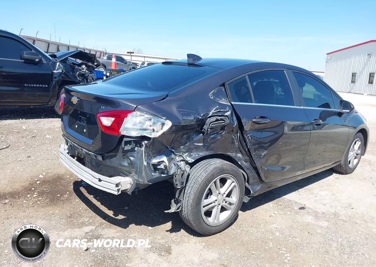 2017 Chevrolet Cruze Lt Auto VIN:1G1BE5SM3H7117865 - 6