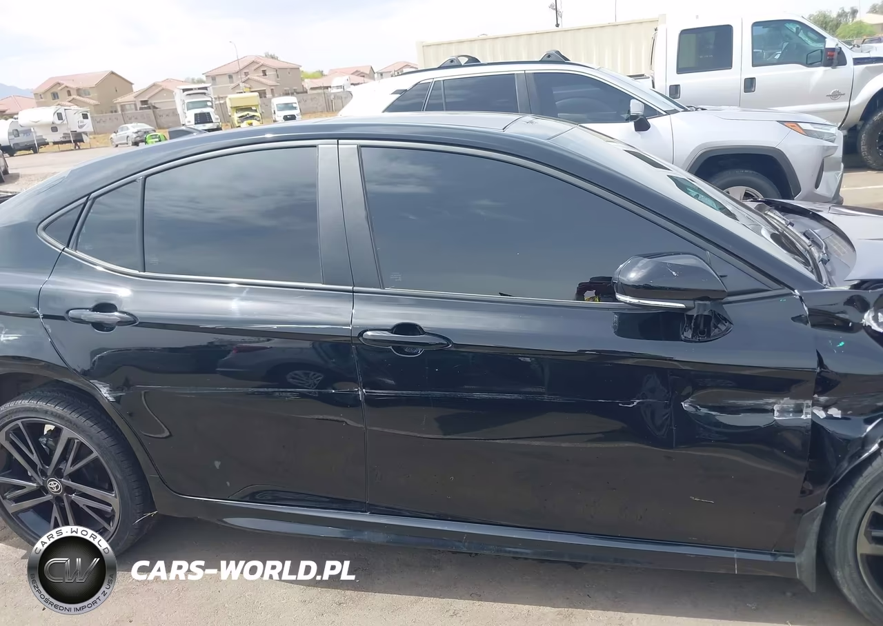 2025 Toyota Camry Xse VIN:4T1DAACK9SU040828 - 13