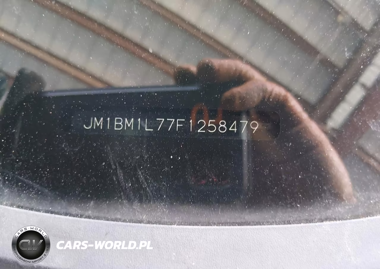 2015 Mazda Mazda3 I Touring VIN:JM1BM1L77F1258479 - 9
