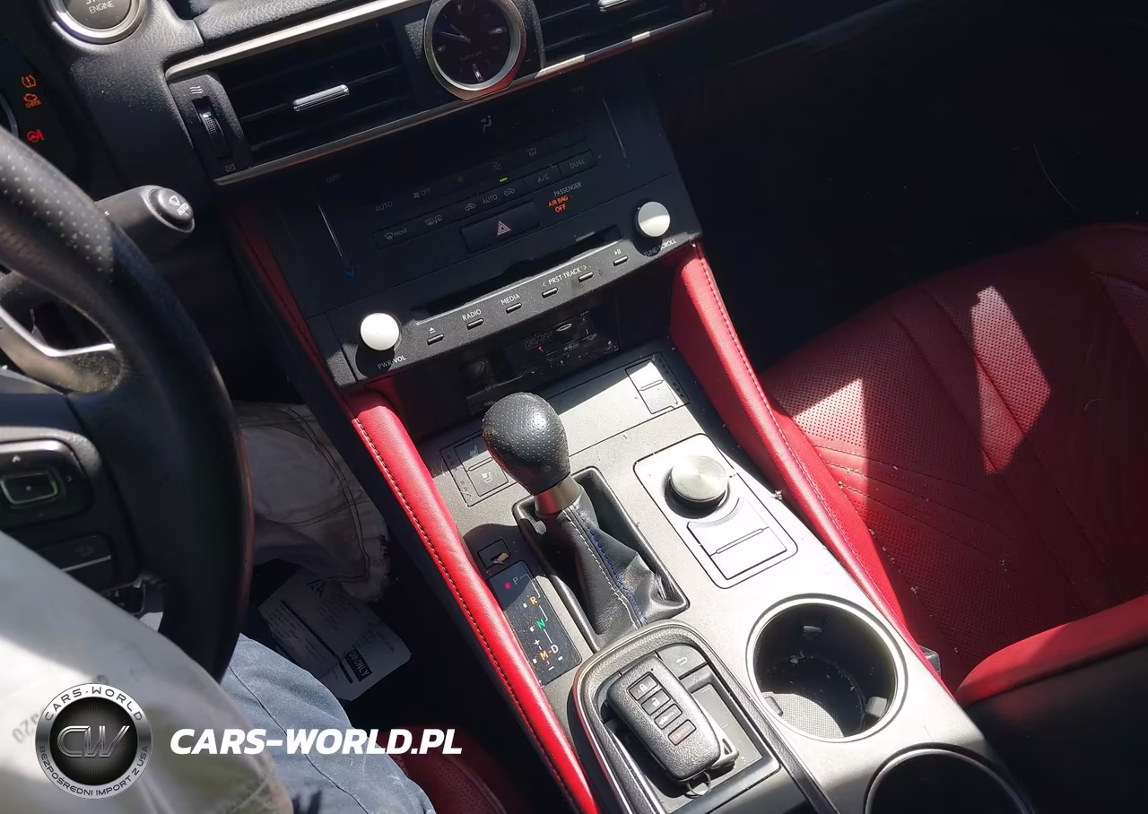 2015 Lexus Rc F VIN:JTHHP5BC0F5001615 - 11