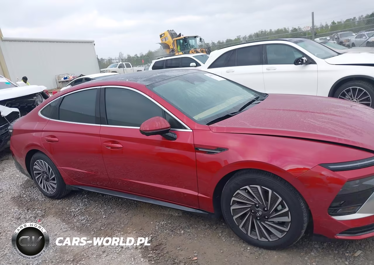 2026 Hyundai Sonata Hybrid Limited VIN:KMHL54JJ8TA139980 - 13
