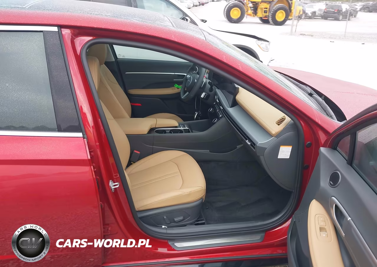 2026 Hyundai Sonata Hybrid Limited VIN:KMHL54JJ8TA139980 - 5