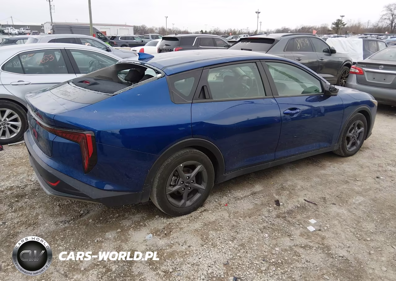 2025 Kia K4 Lxs VIN:3KPFT4DE2SE097310 - 4