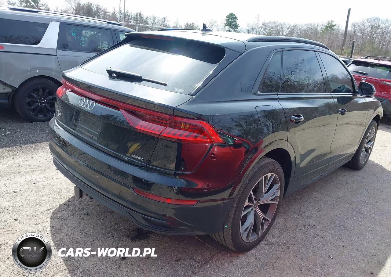 2021 Audi Q8 Premium 55 Tfsi Quattro Tiptronic VIN:WA1AVAF14MD007991 - 4