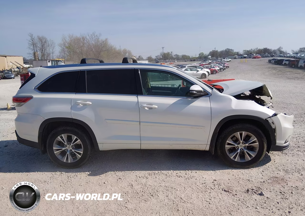 2015 Toyota Highlander Xle V6 VIN:5TDJKRFH7FS187629 - 14