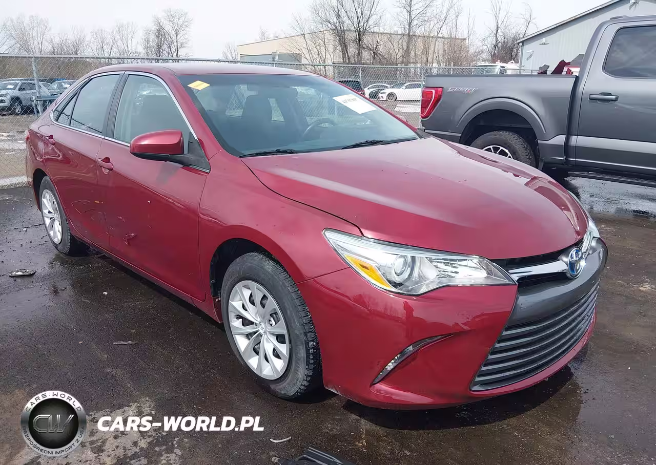 2015 Toyota Camry Hybrid Le
