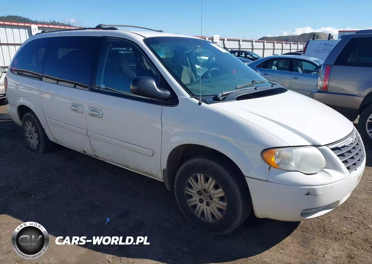 2006 Chrysler Town & Country Lx