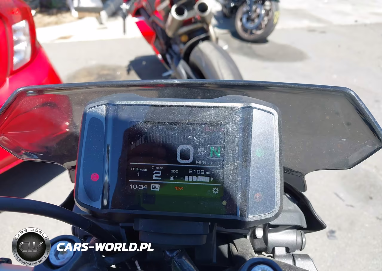 2023 Yamaha Mt09 C VIN:JYARN71Y7PA000809 - 7