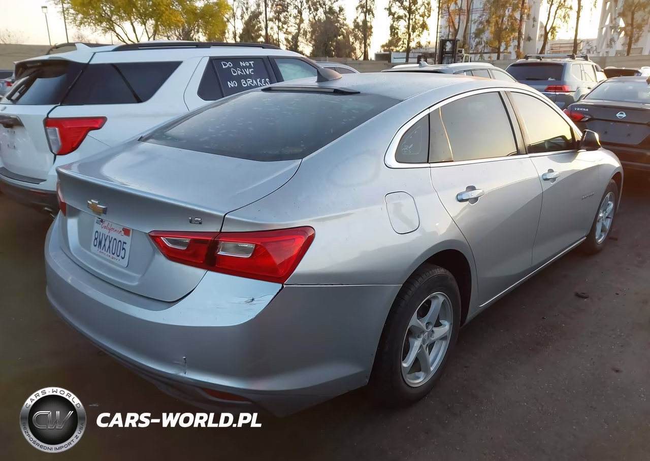 2016 Chevrolet Malibu Ls VIN:1G1ZB5ST1GF336486 - 4