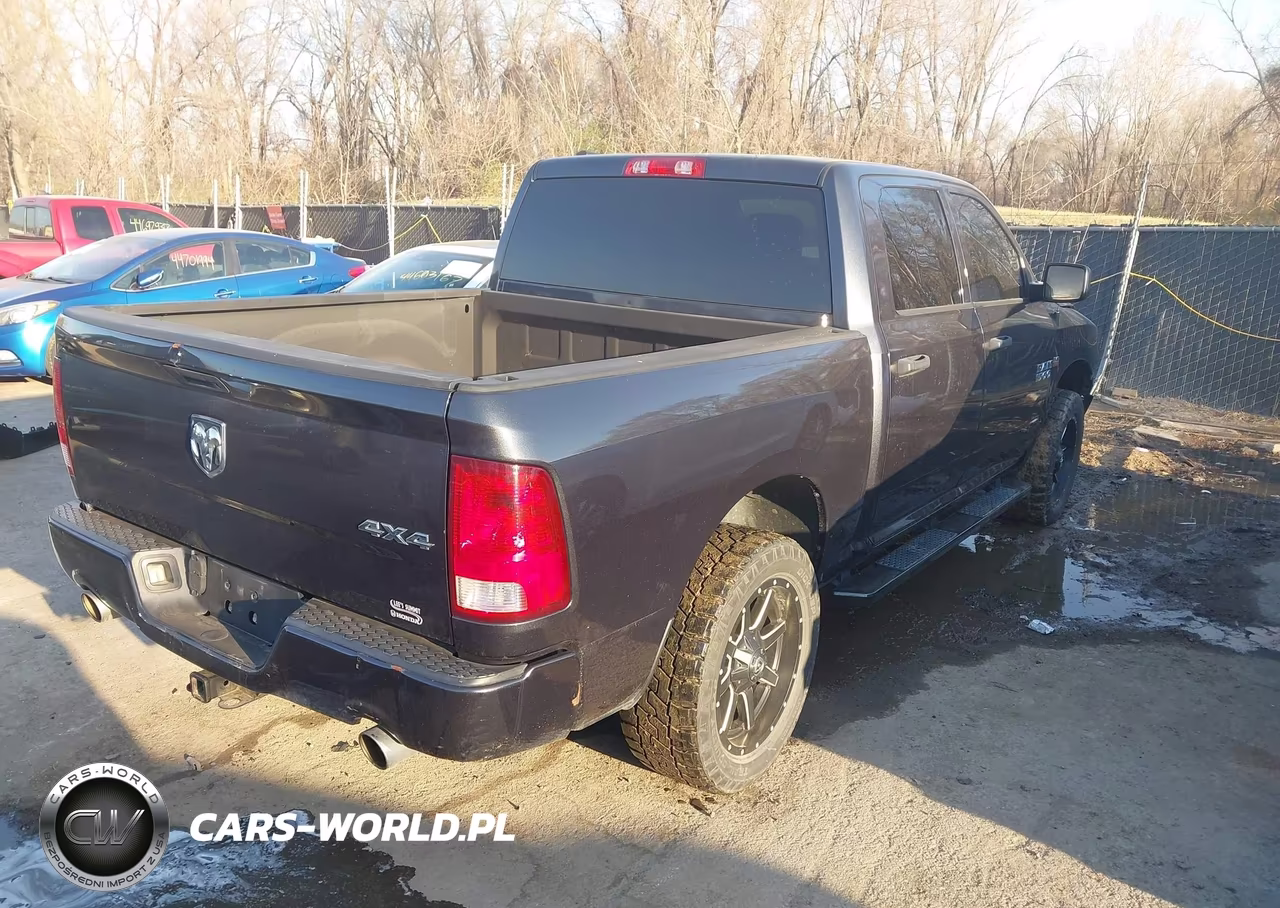 2016 Ram 1500 Express VIN:1C6RR7KT4GS113050 - 4