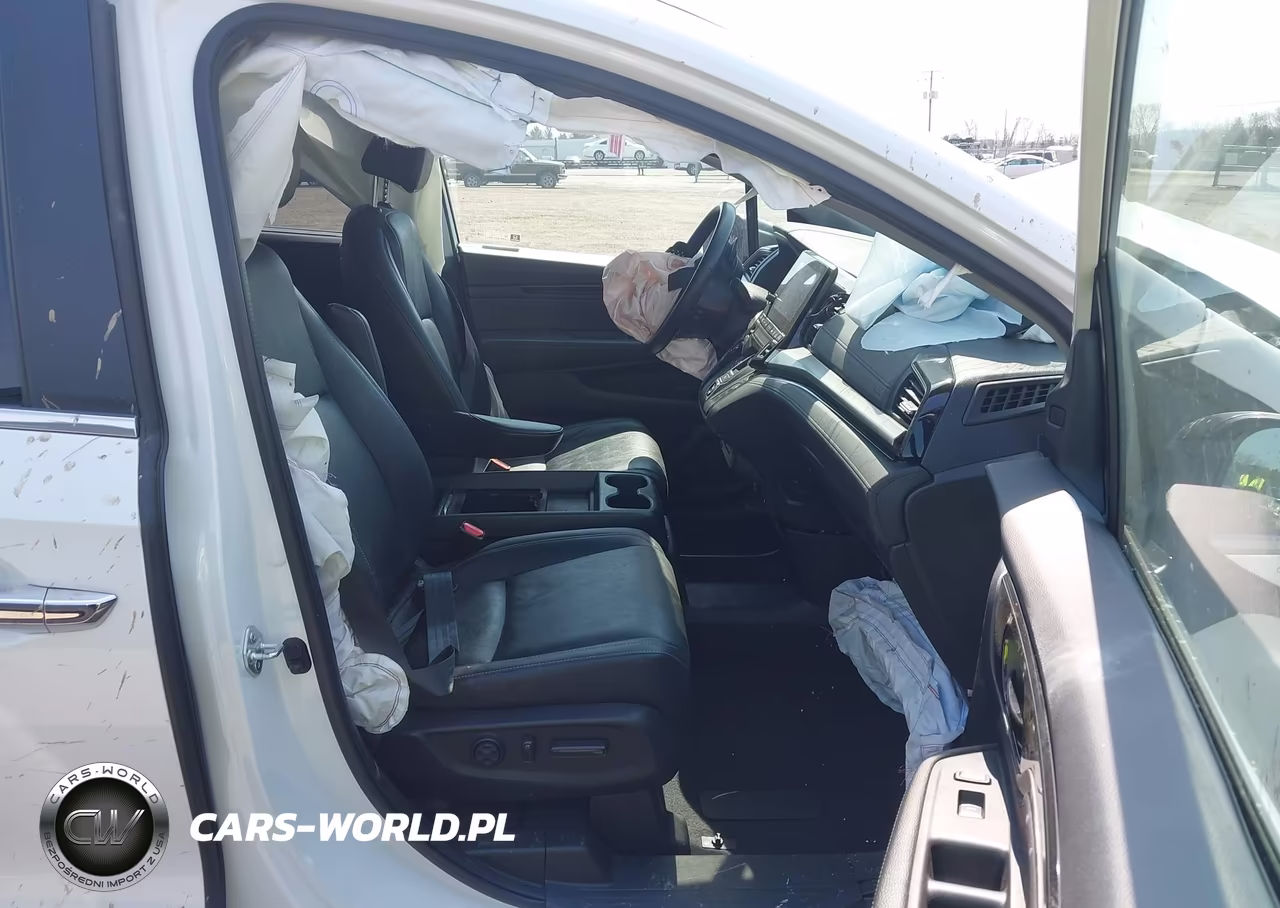 2022 Honda Odyssey Touring VIN:5FNRL6H86NB026574 - 5