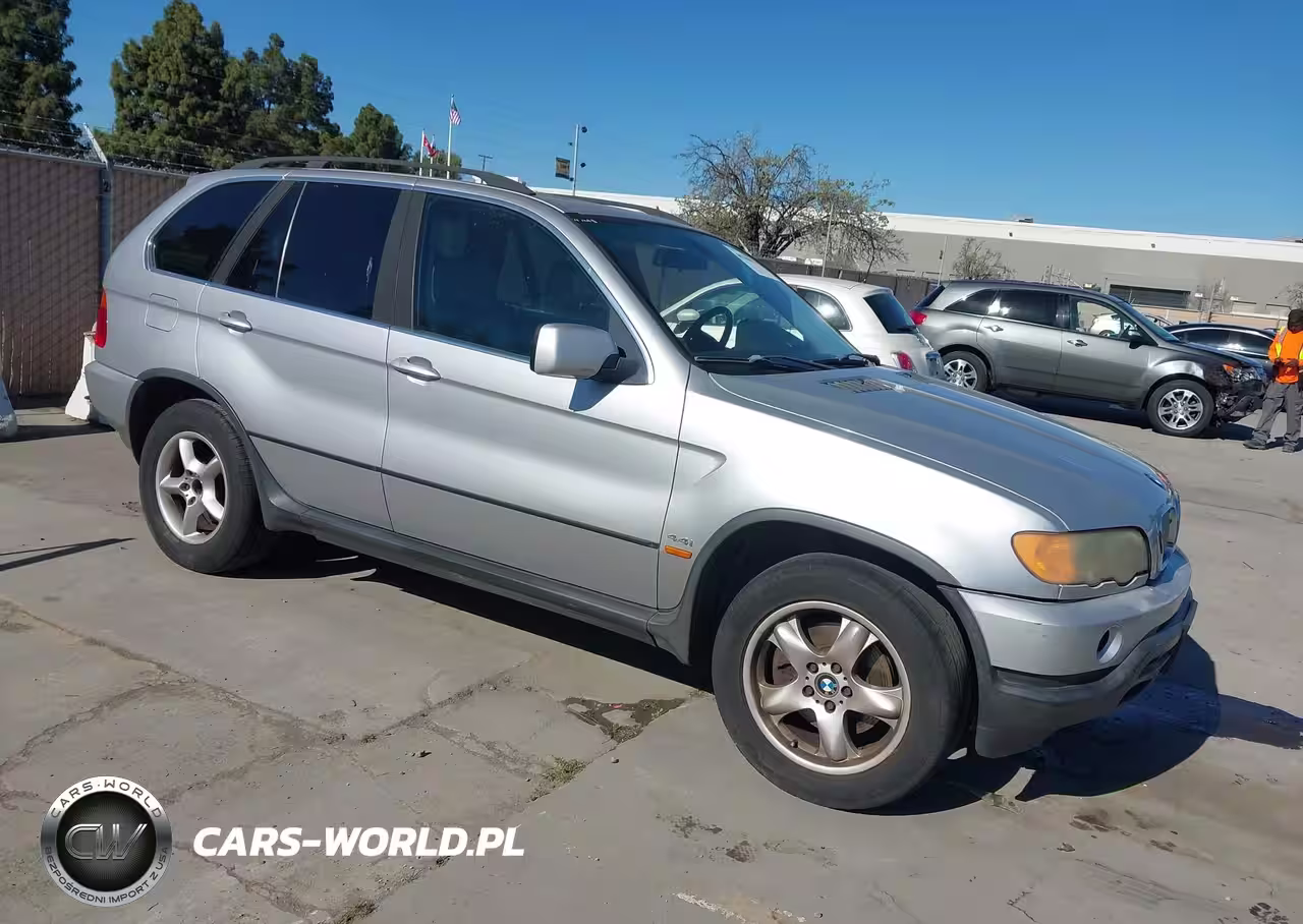 2002 BMW X5 4.4I