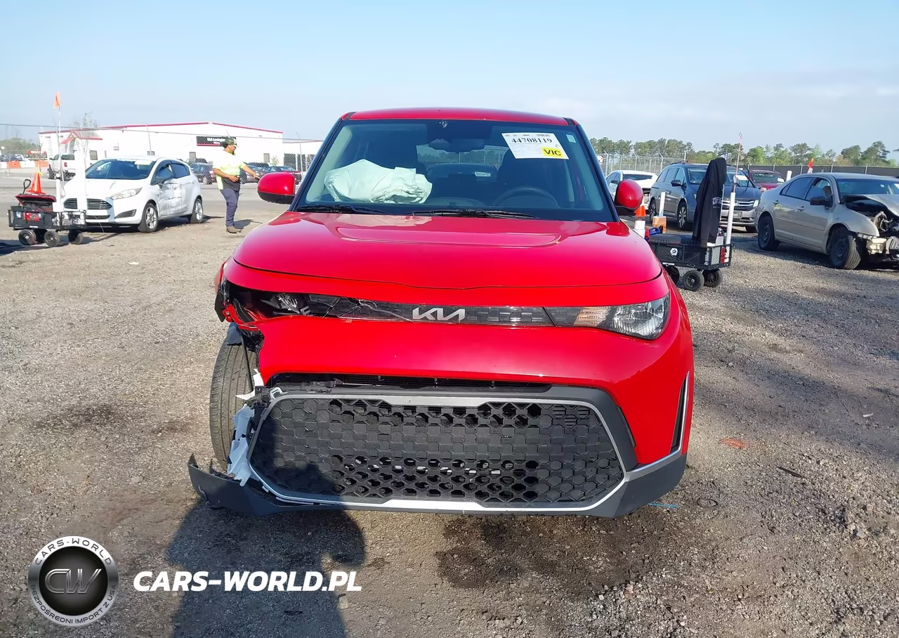 2025 Kia Soul S VIN:KNDJ23AU0S7264007 - 12