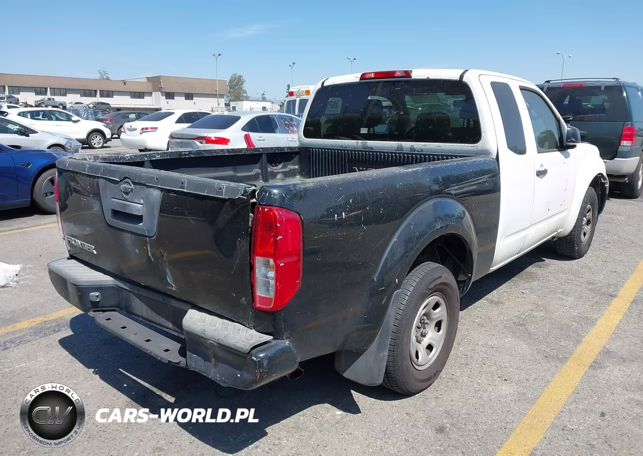 2018 Nissan Frontier S VIN:1N6BD0CT5JN720544 - 4