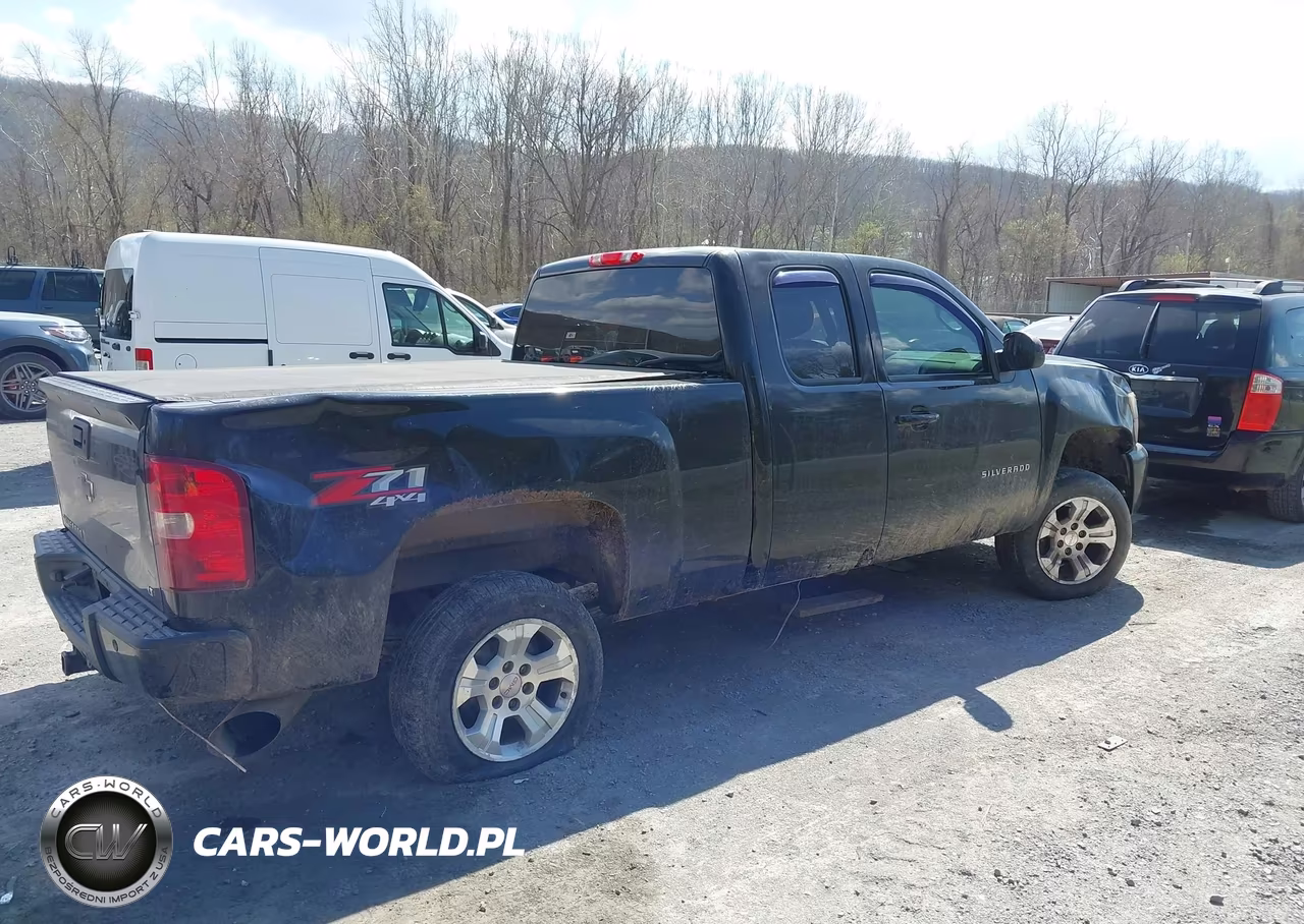 2011 Chevrolet Silverado 1500 Lt VIN:1GCRKSE33BZ407518 - 4