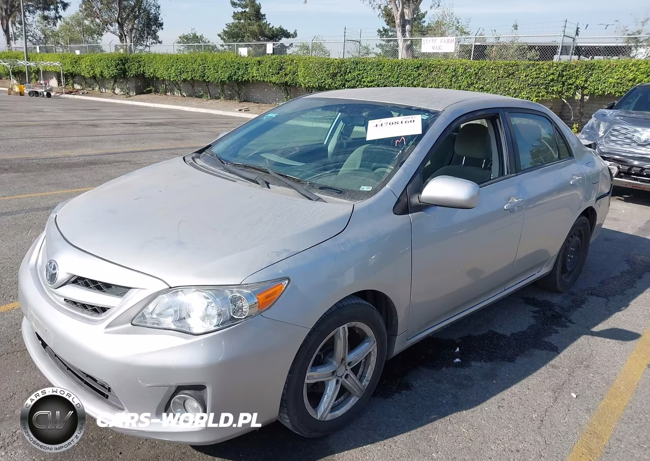 2012 Toyota Corolla Le VIN:2T1BU4EE9CC827272 - 2