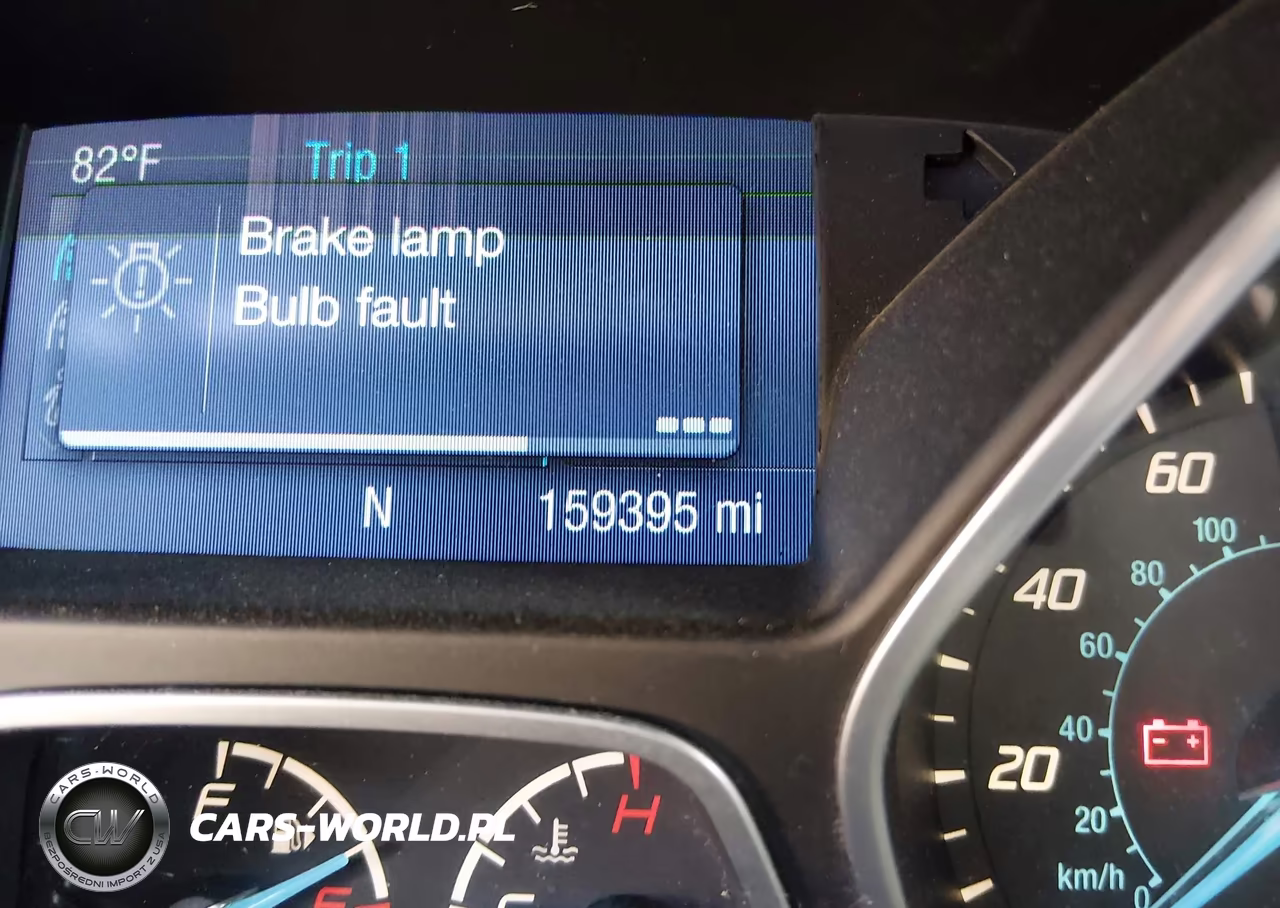 2014 Ford Focus Se VIN:1FADP3F24EL209034 - 15