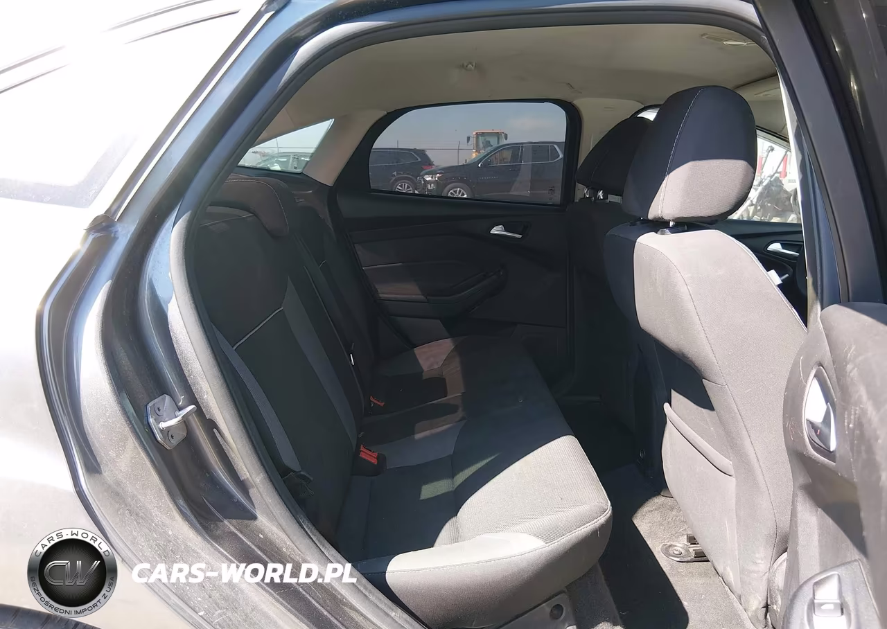 2014 Ford Focus Se VIN:1FADP3F24EL209034 - 8