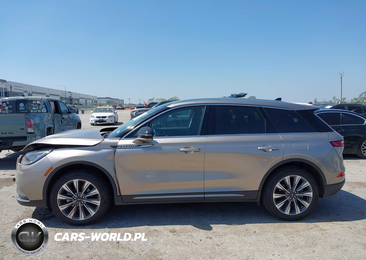 2020 Lincoln Corsair Reserve VIN:5LMCJ2C98LUL08832 - 14