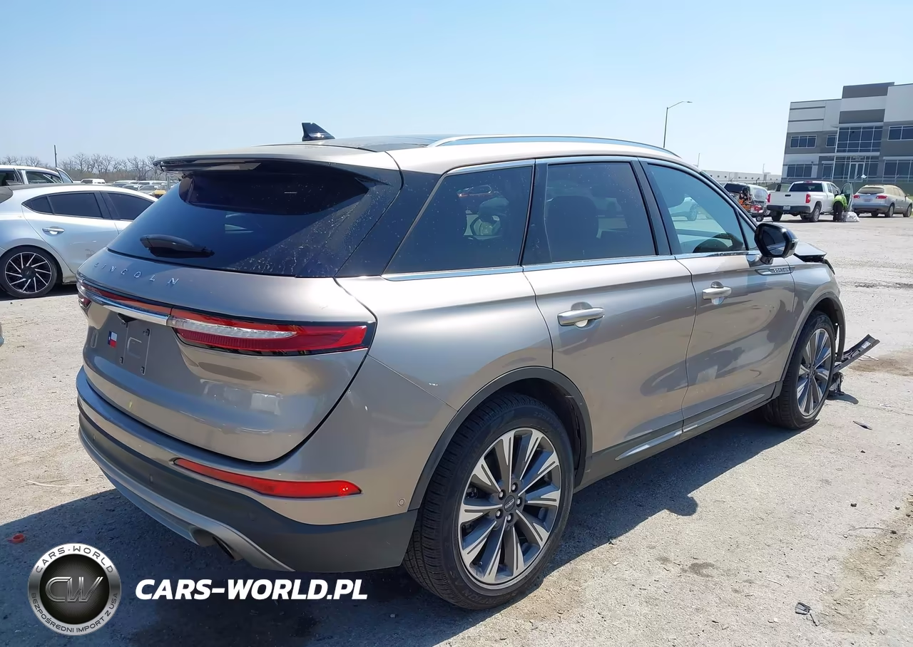 2020 Lincoln Corsair Reserve VIN:5LMCJ2C98LUL08832 - 4
