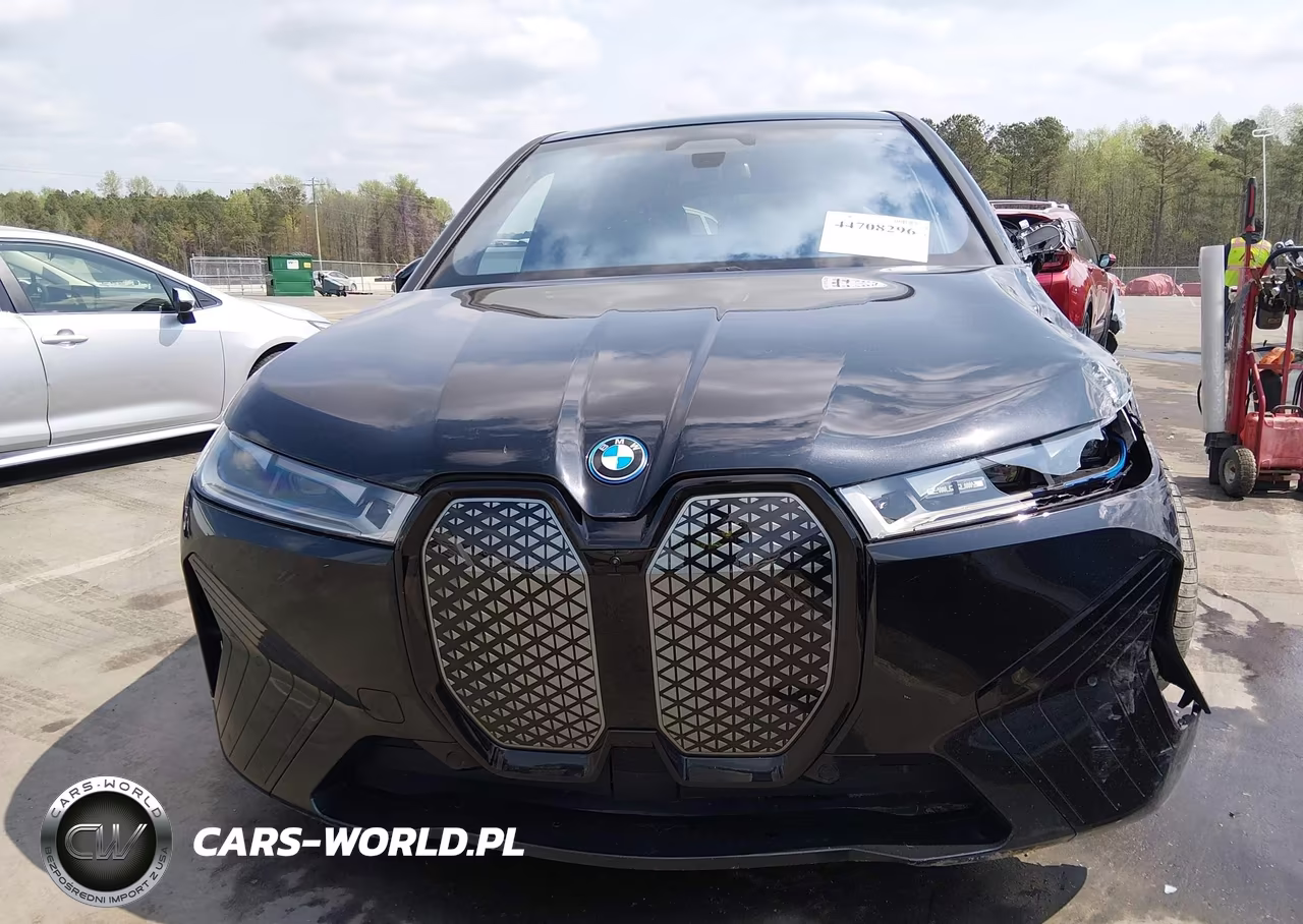 2022 BMW Ix xDrive50 VIN:WB523CF0XNCK46466 - 12