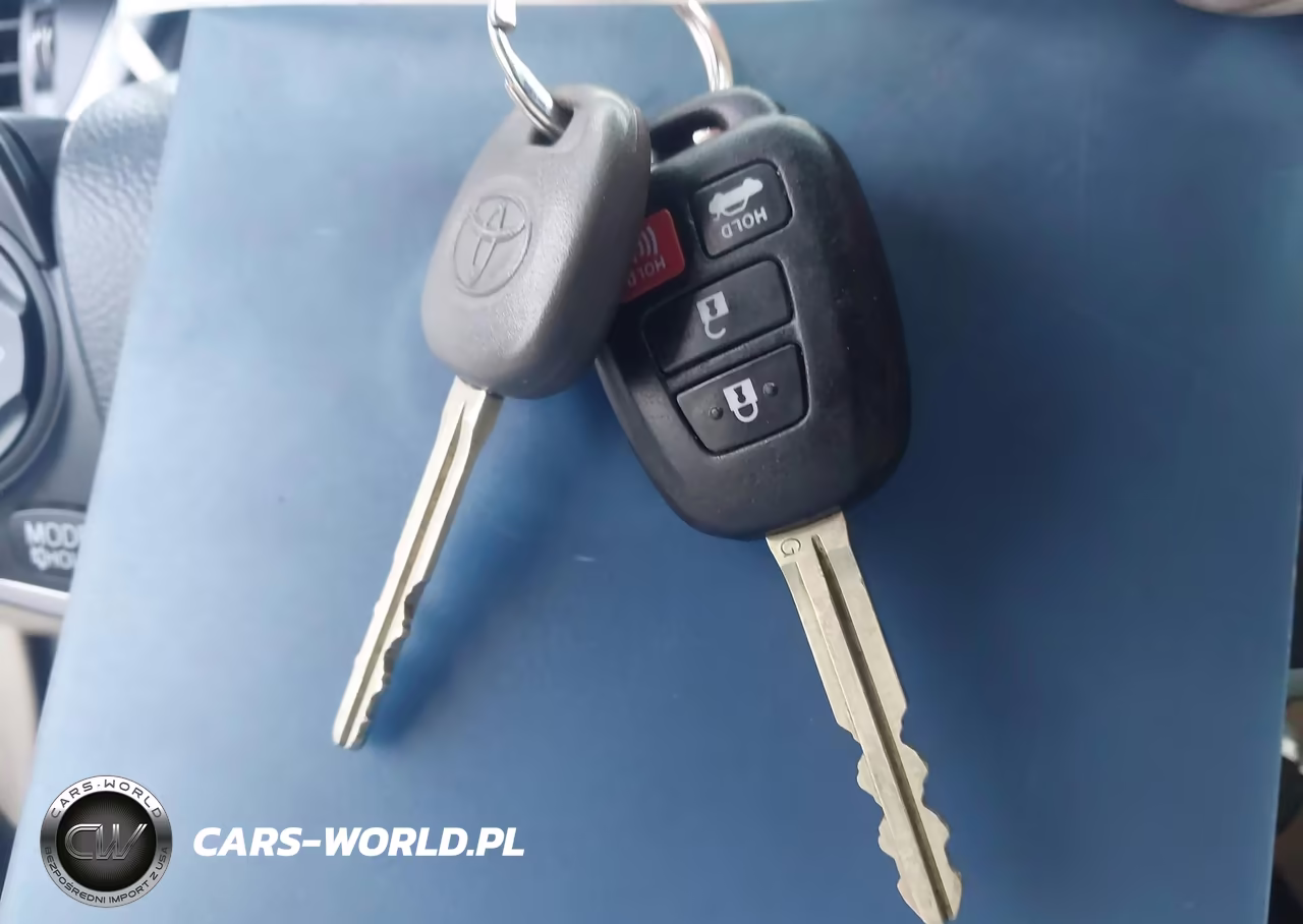2014 Toyota Camry Le VIN:4T4BF1FK1ER387519 - 11