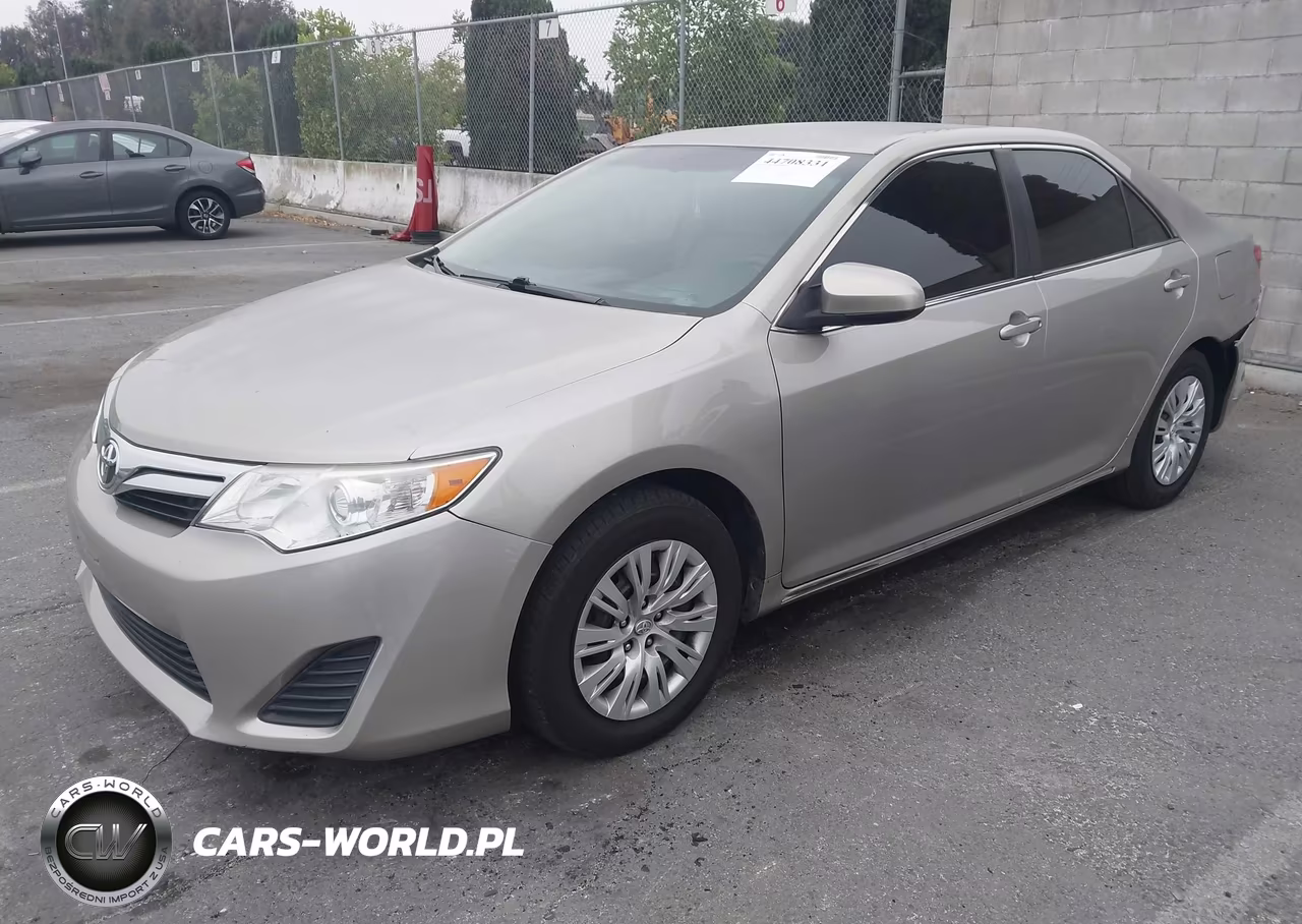 2014 Toyota Camry Le VIN:4T4BF1FK1ER387519 - 2