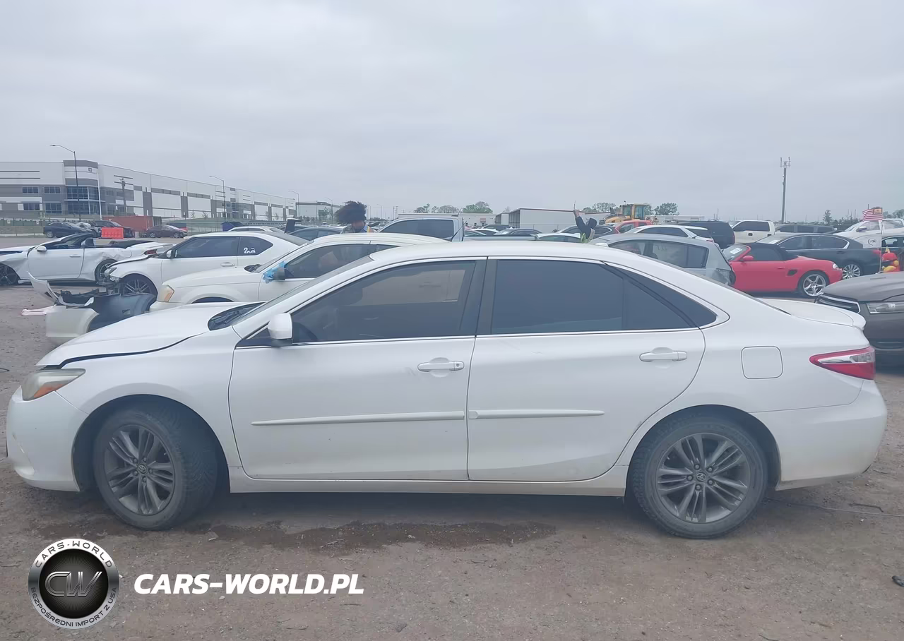 2017 Toyota Camry Xse VIN:4T1BF1FK3HU361762 - 13