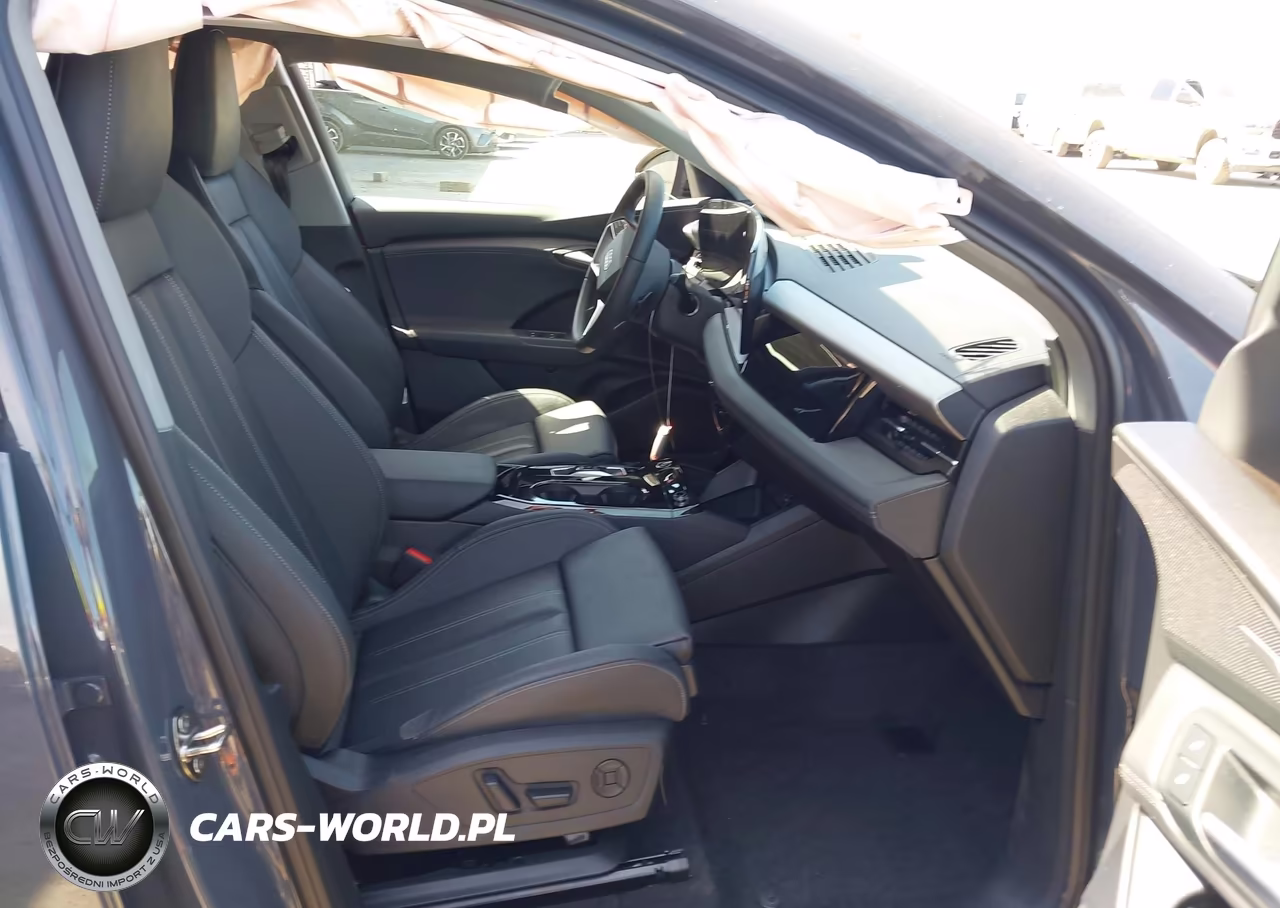 2025 Audi Q6 E-Tron Premium Plus Quattro VIN:WA124BGF9SA015073 - 5