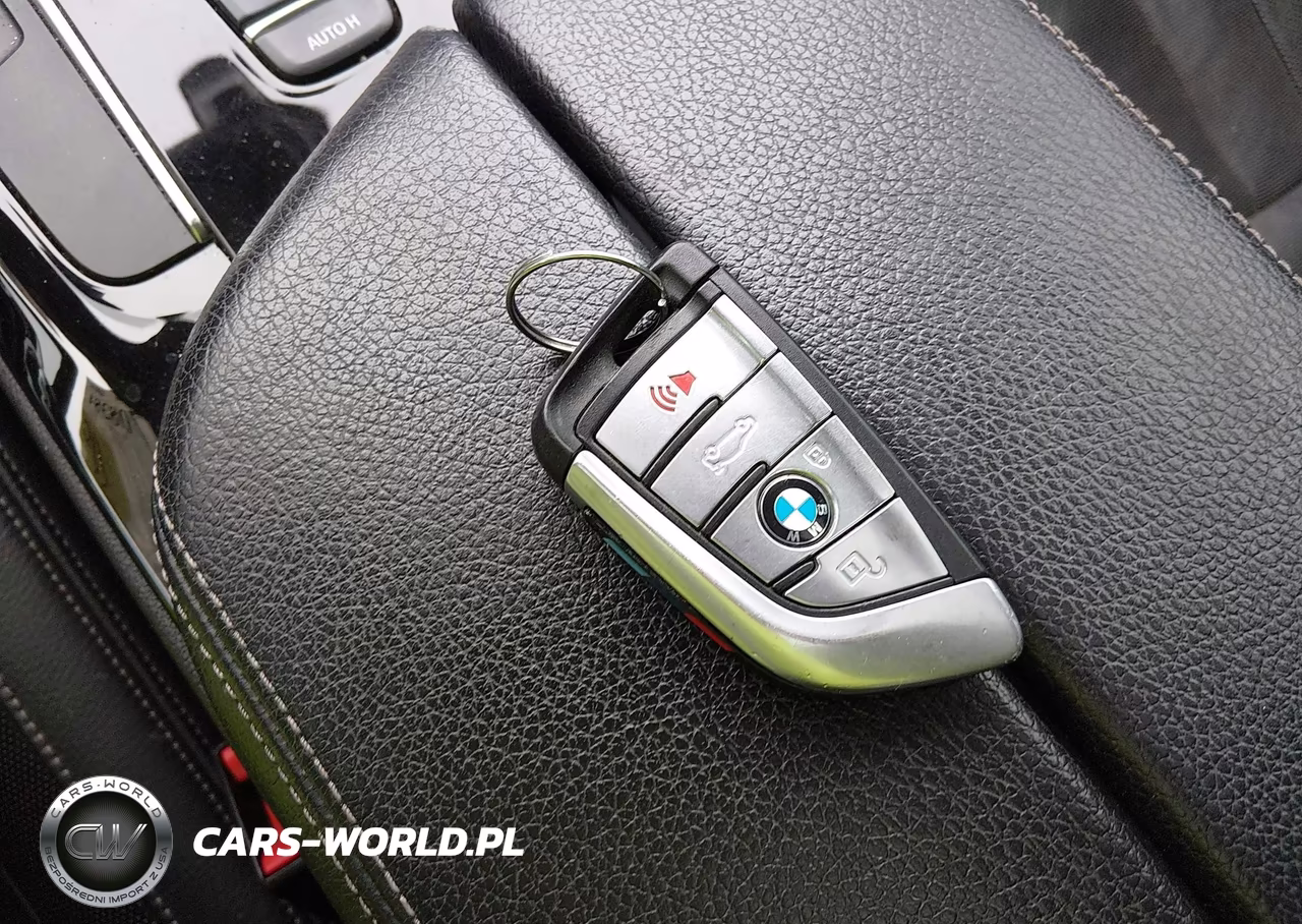 2018 BMW M550I xDrive VIN:WBAJB9C53JB049528 - 11