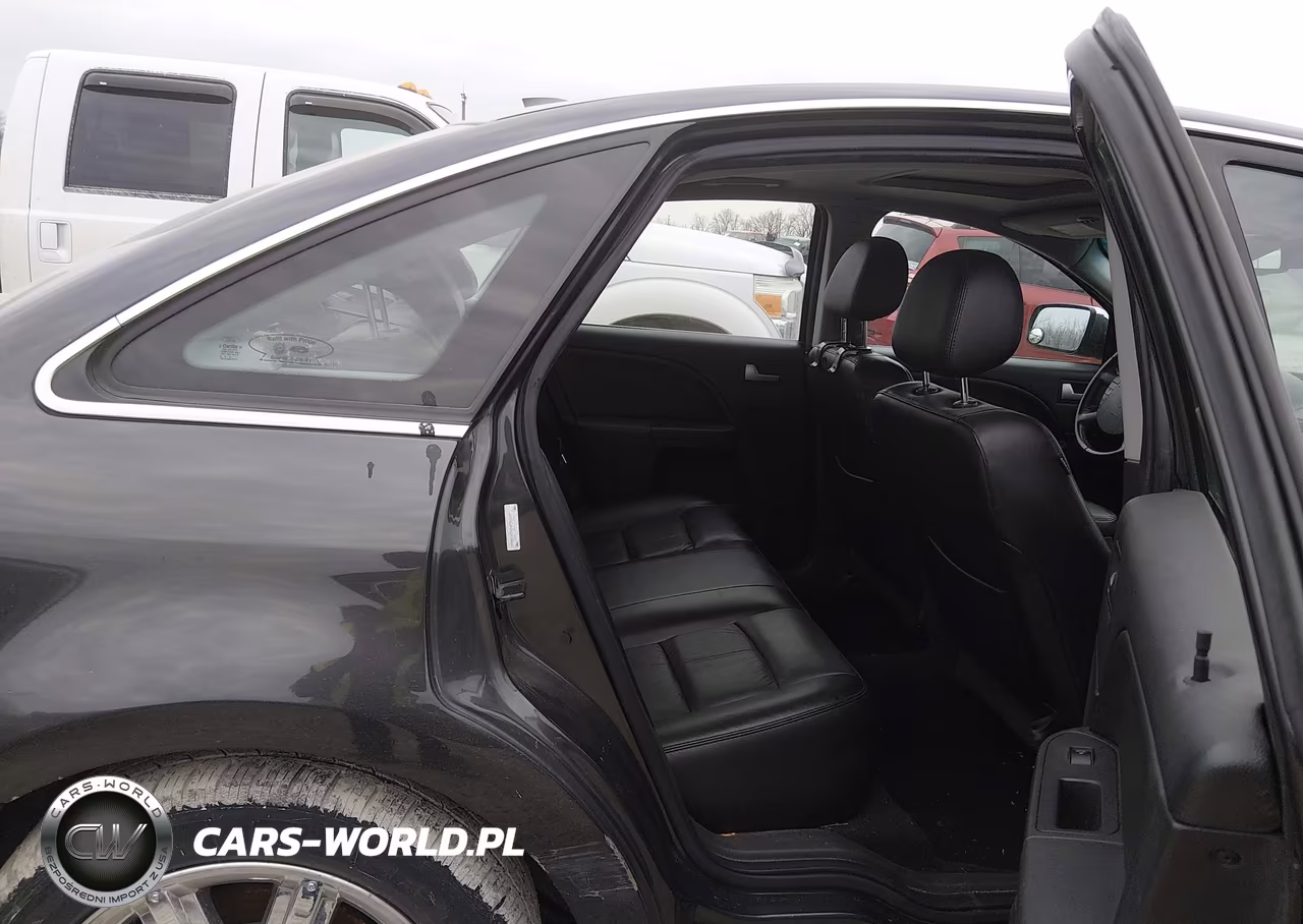 2007 Ford Five Hundred Limited VIN:1FAHP28147G133424 - 8