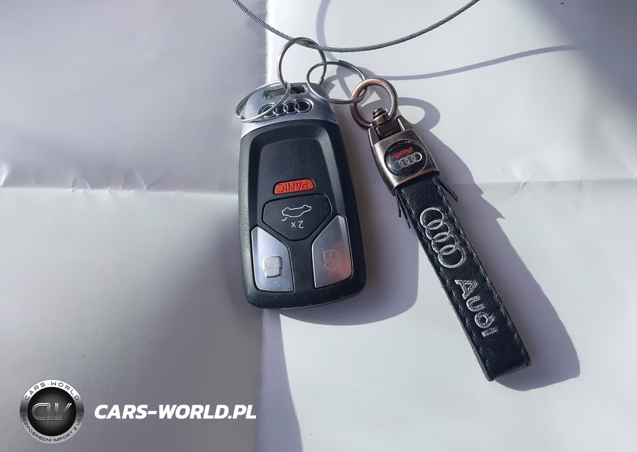 2019 Audi A4 45 Premium VIN:WAUENAF44KA066424 - 11