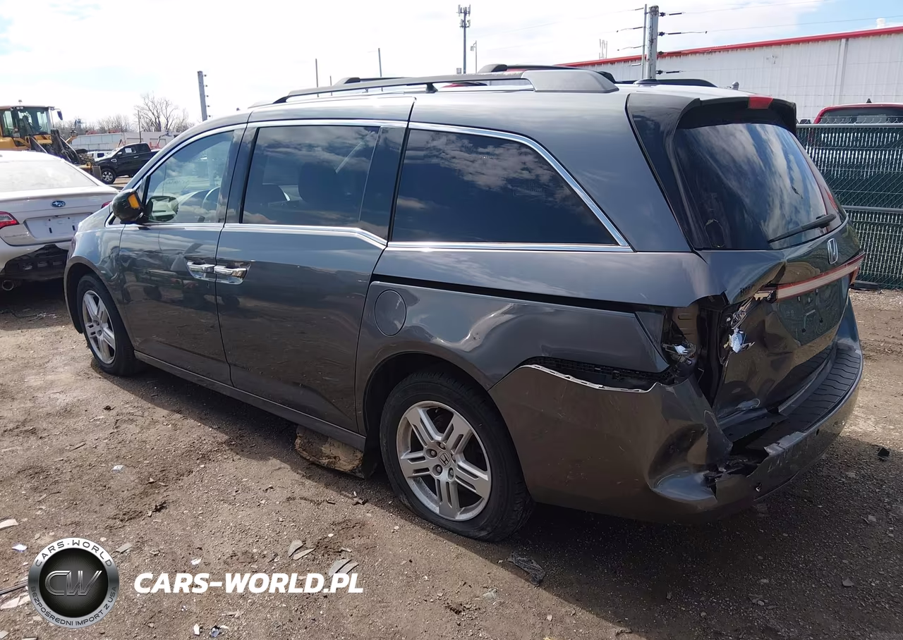 2012 Honda Odyssey Touring-Touring Elite VIN:5FNRL5H90CB031334 - 3