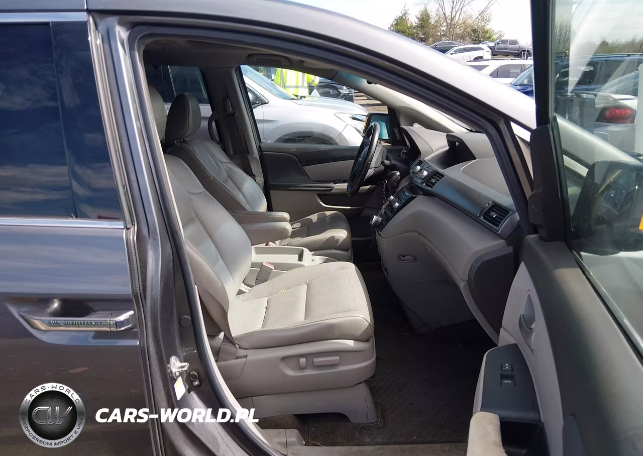 2012 Honda Odyssey Touring-Touring Elite VIN:5FNRL5H90CB031334 - 5