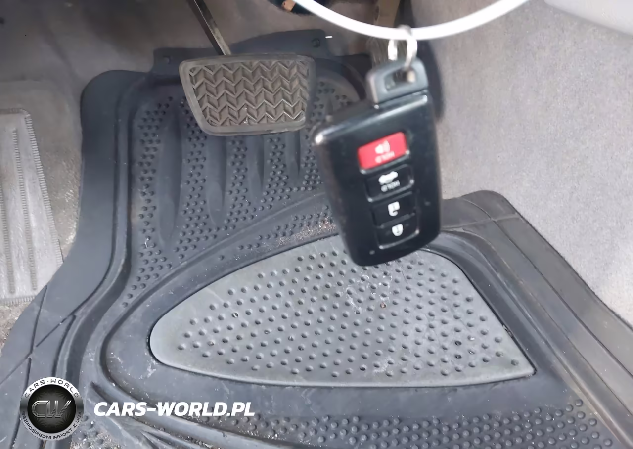 2012 Toyota Camry Xle VIN:4T4BF1FK1CR262162 - 11
