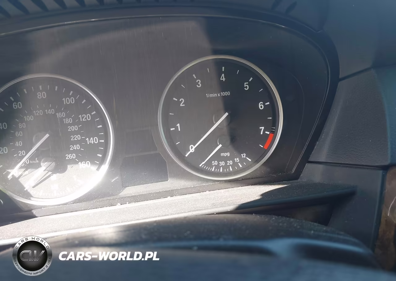 2008 BMW 535I VIN:WBANW13578CN57108 - 7