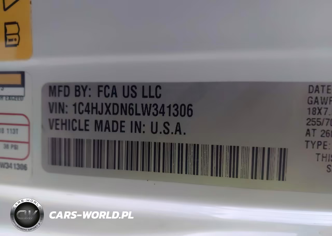 2020 Jeep Wrangler Unlimited Sport Altitude 4X4 VIN:1C4HJXDN6LW341306 - 9