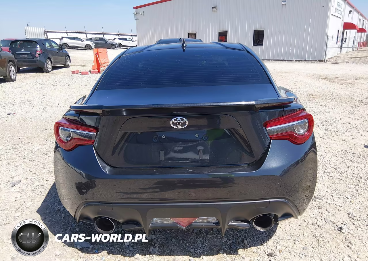 2017 Toyota 86 VIN:JF1ZNAA10H8705311 - 17