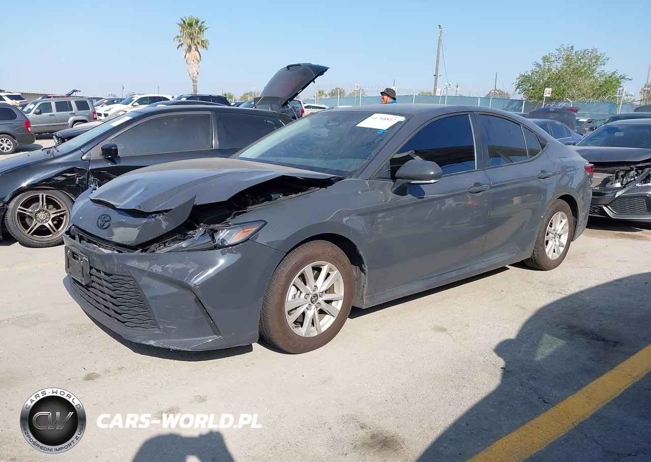 2025 Toyota Camry Le VIN:4T1DAACK6SU121429 - 2