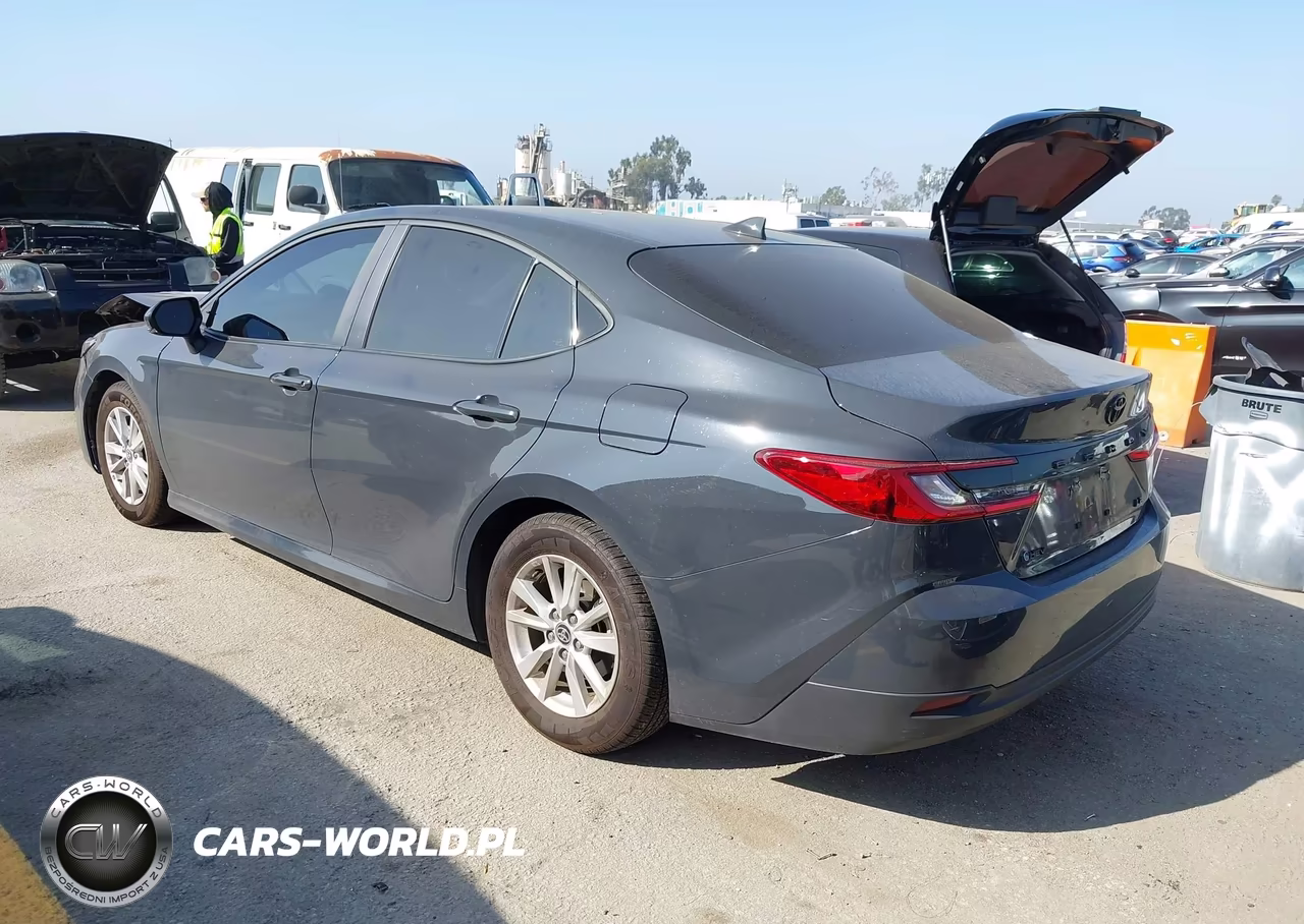 2025 Toyota Camry Le VIN:4T1DAACK6SU121429 - 3
