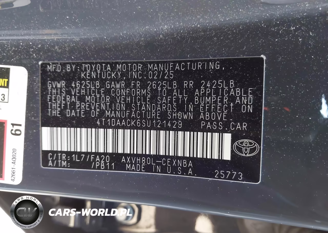 2025 Toyota Camry Le VIN:4T1DAACK6SU121429 - 9