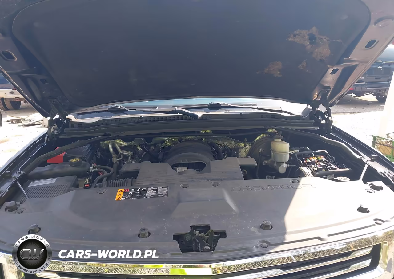 2018 Chevrolet Tahoe Ls VIN:1GNSCAKCXJR107350 - 10