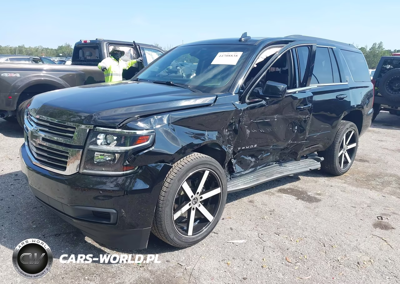 2018 Chevrolet Tahoe Ls VIN:1GNSCAKCXJR107350 - 2