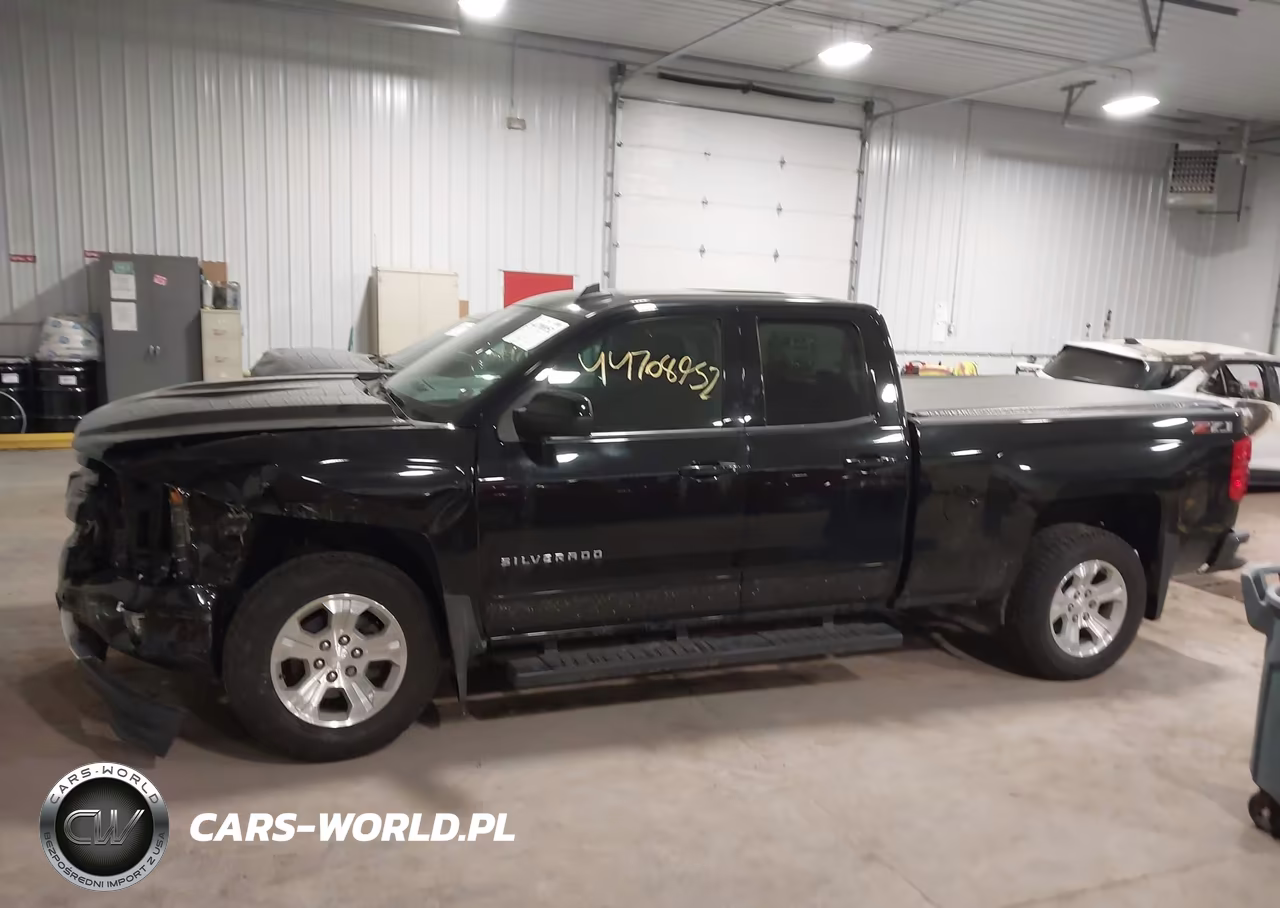 2018 Chevrolet Silverado 1500 2Lt VIN:2GCVKRECXJ1103472 - 14