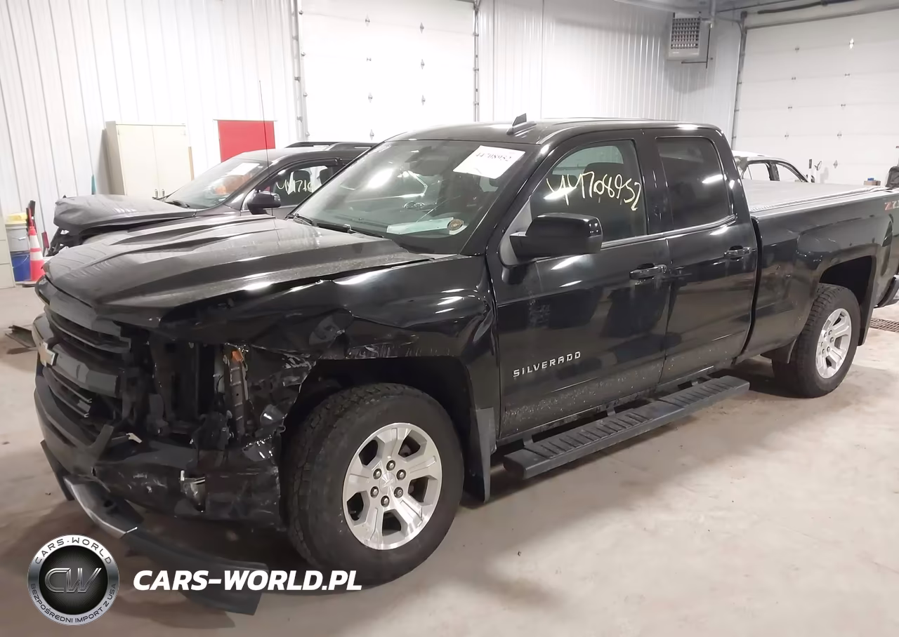2018 Chevrolet Silverado 1500 2Lt VIN:2GCVKRECXJ1103472 - 2