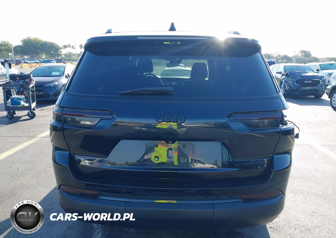 2023 Jeep Grand Cherokee L Limited 4X2 VIN:1C4RJJBGXP8739716 - 17